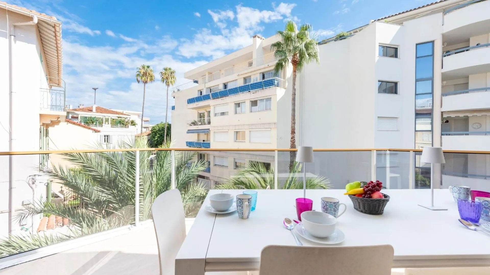 3-Br Apartment With Pool Parking & Beaches 100M Away Cannes 0*,